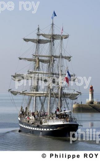 Saint Nazaire (44F00120.jpg)