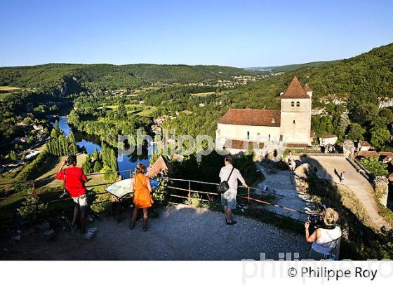 VILLAGE PERCHE ET  FORTIFIE DE SAINT-CIRQ-LAPOPIE, VALLEE DU LOT, QUERCY. (46F01214.jpg)