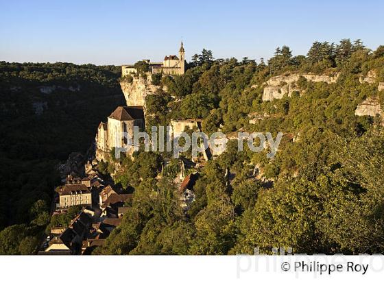 LE VILLAGE PERCHE  DE ROCAMADOUR, CAUSSE DE GRAMAT,  HAUT QUERCY, LOT. (46F01825.jpg)