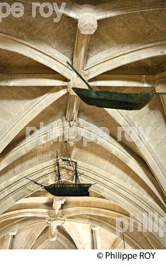 CHAPELLE DE NOTRE-DAME-DE-L'ILE, COMMUNE DE LUZECH, VALLEE DU LOT, QUERCY, LOT. (46F02733.jpg)