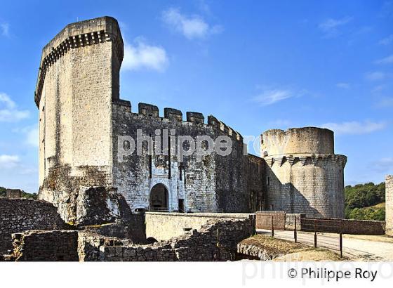 CHATEAU DE BONAGUIL, COMMUNE DE SAINT-FRONT-SUR-LEMANCE,   LOT-ET-GARONNE. (47F01118.jpg)