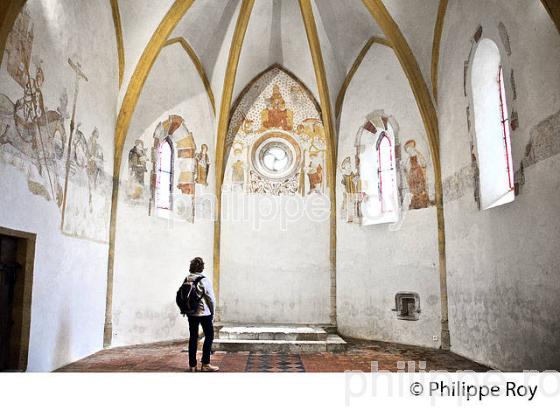 VILLAGE FORTIFIE DE PUJOLS, LOT ET GARONNE. (47F01214.jpg)