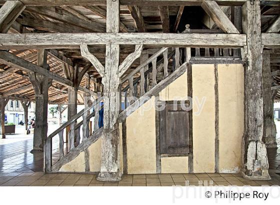 VILLAGE FORTIFIE DE VILLEREAL, BASTIDE DE GASCOGNE, LOT ET GARONNE. (47F01221.jpg)