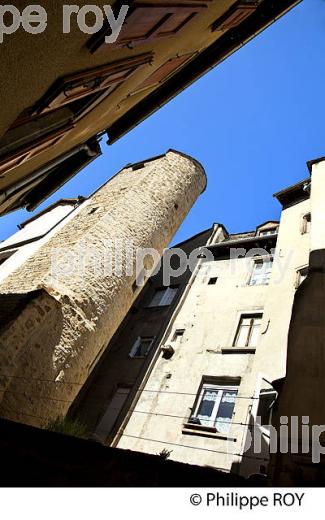 TOUR D' ESCALIER, RUE DE L' ORANGE ,  VIEILLE VILLE DE   MENDE, GEVAUDAN, LOZERE. (48F01418.jpg)