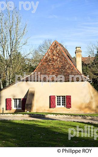 VILLAGE  FORTIFIE DE MORLANNE, LUY DE BEARN,   BEARN, PYRENEES- ATLANTIQUES. (64F05013.jpg)