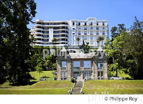 VILLA TISSIE ET  BOULEVARD DES PYRENEES,  PAU, BEARN. (64F05829.jpg)