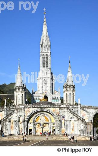 SANCTUAIRE NOTRE DAME DE LOURDES, VILLE DE LOURDES, BIGORRE, HAUTES-PYRENEES. (65F03406.jpg)