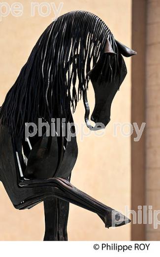 SCULPTURE , JERONIMO, LE CARMEL, CENTRE CULTUREL,   TARBES, BIGORRE, (65F03702.jpg)