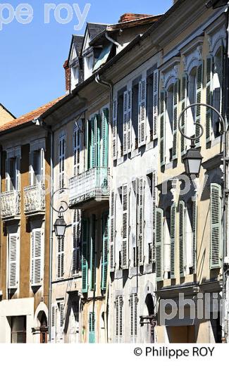 MAISON TRADITIONNELLE, RUE VICTOIRE, TARBES, BIGORRE, HAUTES-PYRENEES. (65F04034.jpg)