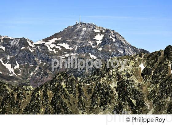 PIC DU MIDI DE BIGORRE, RANDONNEE,  RESERVE DU NEOUVIELLE, VALLEE D' AURE,  HAUTES-PYRENEES. (65F04626.jpg)