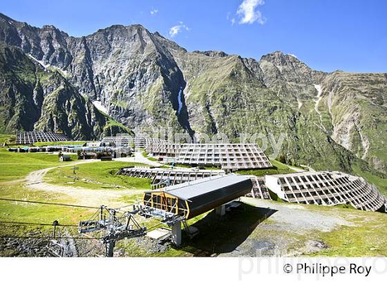 STATION DE SKI,  PIAU-ENGALY, VALLEE D' AURE, HAUTES-PYRENEES. (65F07217.jpg)