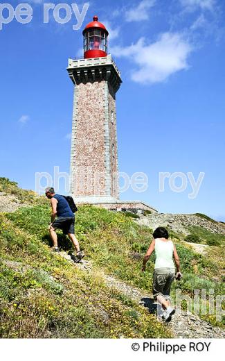 LE PHARE DU  CAP BEAR, PORT VENDRES,   COTE VERMEILLE, ROUSSILLON, CATALOGNE. (66F02938.jpg)