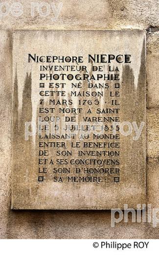 MAISON NATALE, NICEPHORE NIEPCE, INVENTEUR DE LA PHOTOGRAPHIE, CHALON SUR SAONE, BOURGOGNE. (71F00918.jpg)