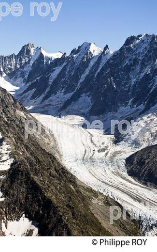 GLACIER, MASSIF DU MONT-BLANC, CHAMONIX, ALPES, FRANCE (74F02635.jpg)