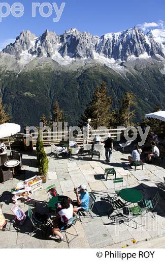 TERRASSE DE CAFE, PLANPRAZ BREVENT, HAUTE-SAVOIE, FRANCE (74F03438.jpg)