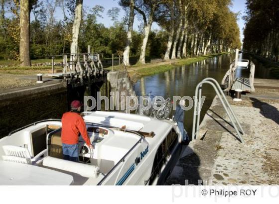 La Garonne - Tarn et Garonne (82F00313.jpg)