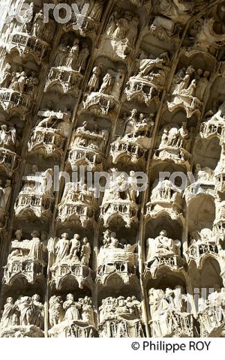 CATHEDRALE SAINT ETIENNE, VILLE D' AUXERRE, YONNE, BOURGOGNE. (89F00313.jpg)