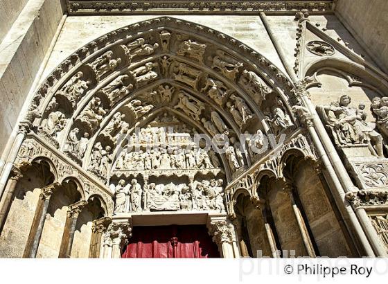 CATHEDRALE SAINT ETIENNE, VILLE D' AUXERRE, YONNE, BOURGOGNE. (89F00316.jpg)