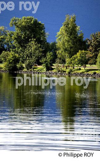 CANAL DE LA BROYE, CANTON DE FRIBOURG, SUISSE (CH002028.jpg)