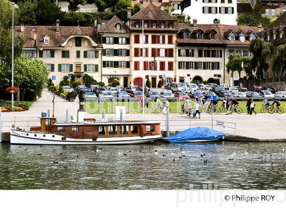 VILLE ET LAC DE MORAT, CANTON DE FRIBOURG, SUISSE (CH002204.jpg)