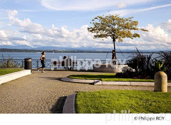 VILLE DE NEUCHATEL, CANTON DE NEUCHATEL, SUISSE (CH002503.jpg)