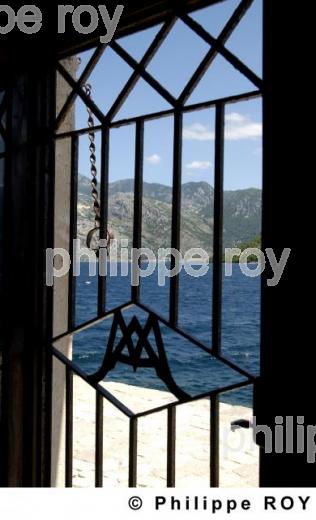 Tivat - Montenegro (YU000225.jpg)