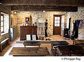 09F01137.jpg