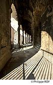 30F01014.jpg