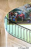 33F25105.jpg
