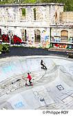33F25321.jpg
