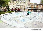 33F25322.jpg