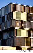 33F25539.jpg