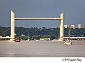 33F30010.jpg