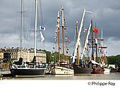 33F33821.jpg