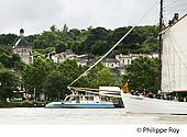 33F34439.jpg
