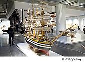 33F34640.jpg
