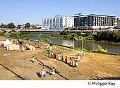 40F05828.jpg