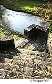 40F06332.jpg