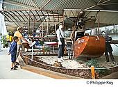 40F08316.jpg