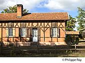 40F08422.jpg
