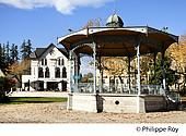 64F05110.jpg