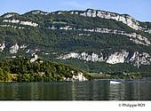 73F00827.jpg