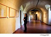 74F02006.jpg