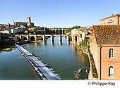 81F03215.jpg