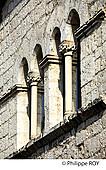 82F01917.jpg