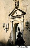 85F02108.jpg