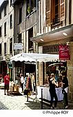 87F01438.jpg