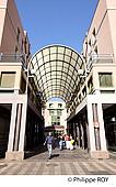 90F00329.jpg