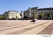 90F00337.jpg